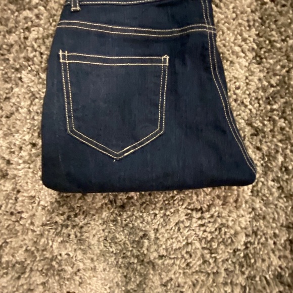 Jeans - Picture 3 of 3